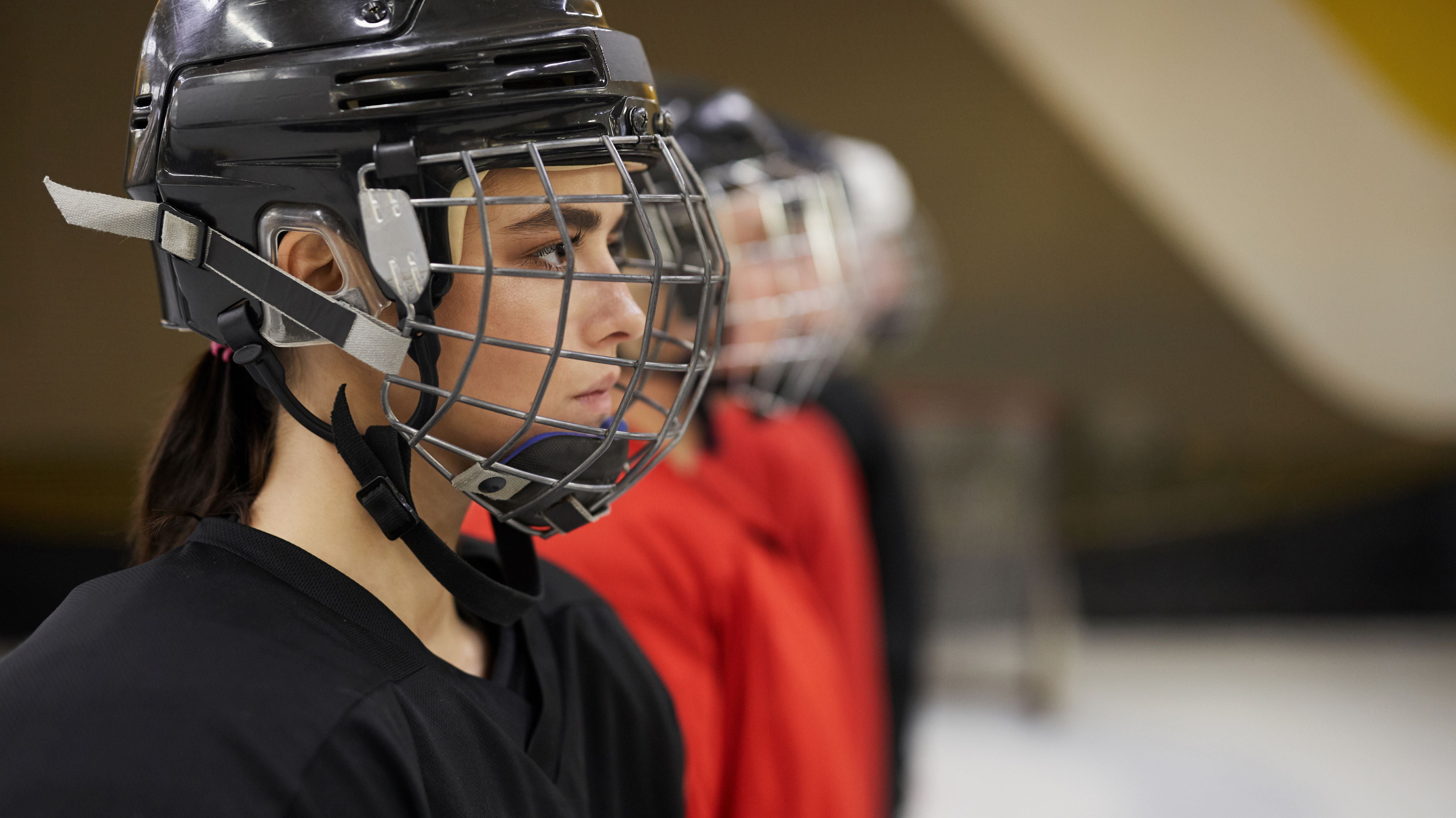 Women's hockey captain focused at practice