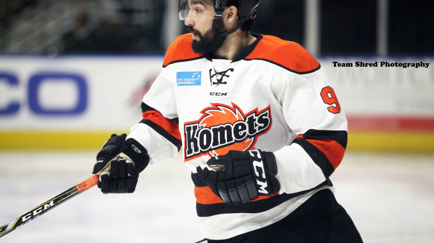 Hockey player from the Komets