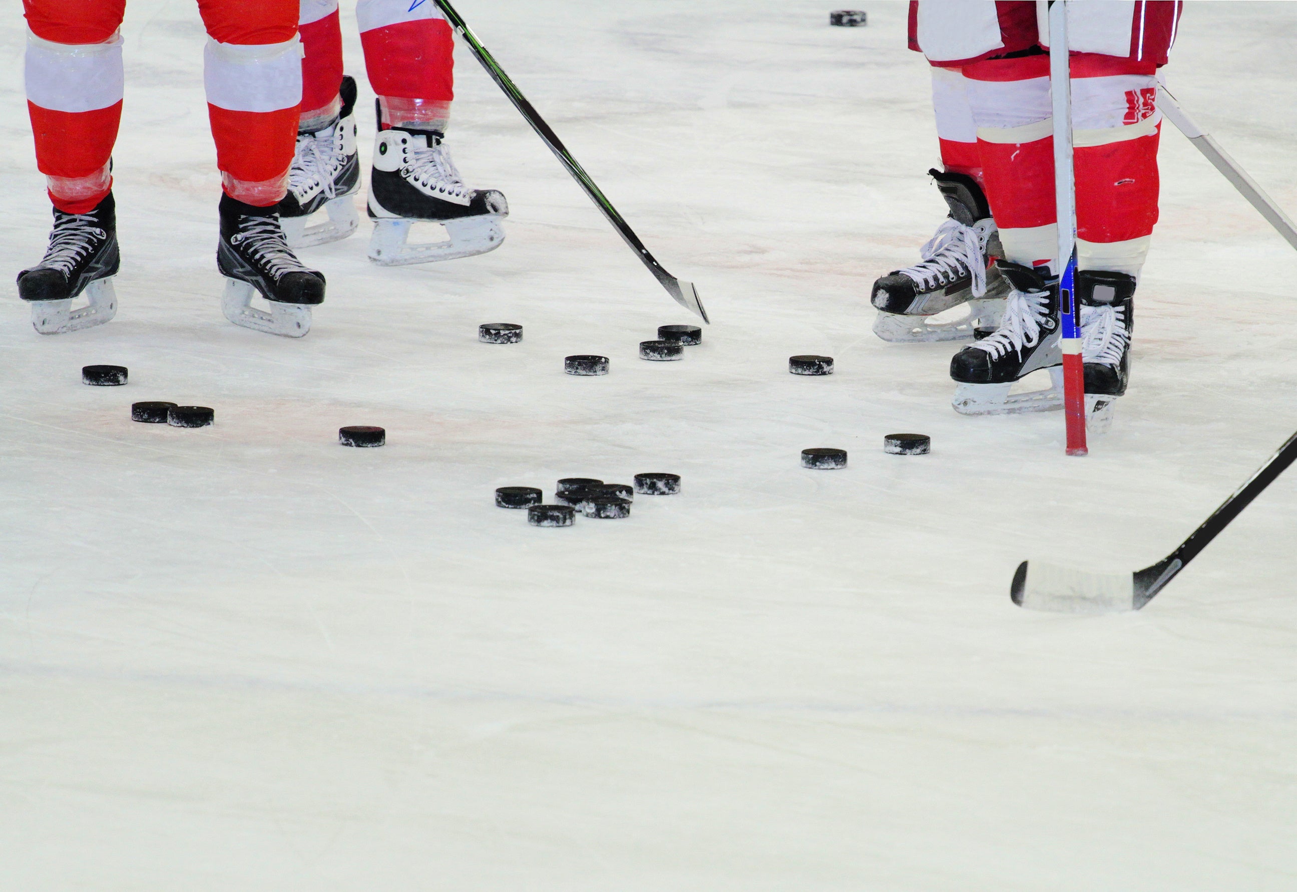 Players at hockey practice