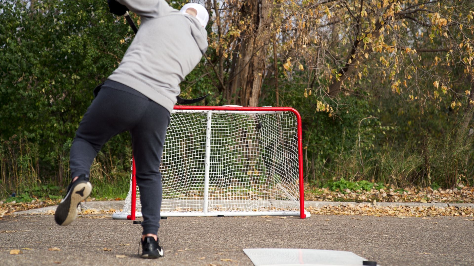 kasifei Hockey Shooting Pad met Rebounder, 48 x 24 Professionele Hockey Training Apparatuur voor Schieten, Synthetisch ijs voor Hockey Passing en Stickhandling kasifei Hockey Shooting Pad met Rebounder, 48 x 24 Professionele Hockey Training Apparatuur voor Schieten, Synthetisch ijs voor Hockey Passing en Stickhandling